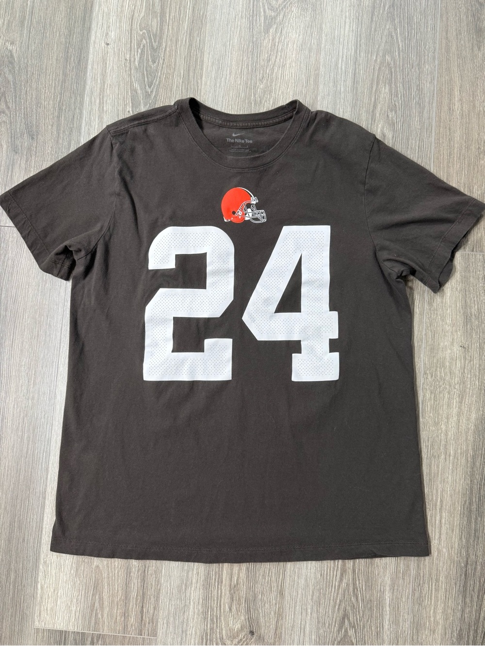 Cleveland Browns Nike Nick Chubb #24 Tshirt Large Brown NFL Tee Dawg Pound